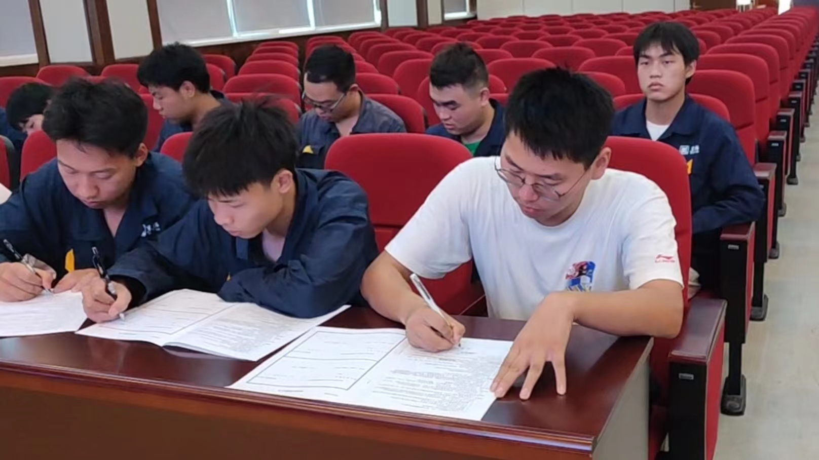 b6279f74d2d8e0ebb7bbebcd012fea6.jpg b6279f74d2d8e0ebb7bbebcd012fea6.jpg